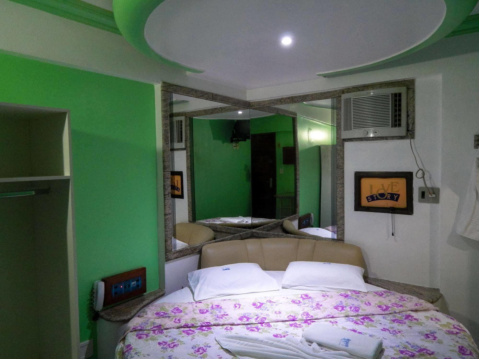 Hotel del amor Story (adults Only) 2*